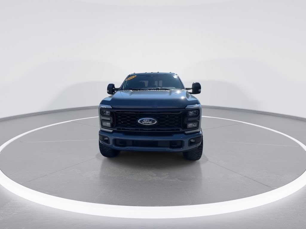Used 2023 Ford F-250 Super Duty Lariat Truck