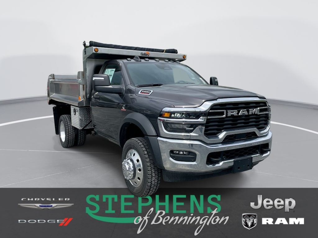 New 2026 Ram 5500 Chassis Cab TRADESMAN REGULAR 4X4 60' CA Pickup