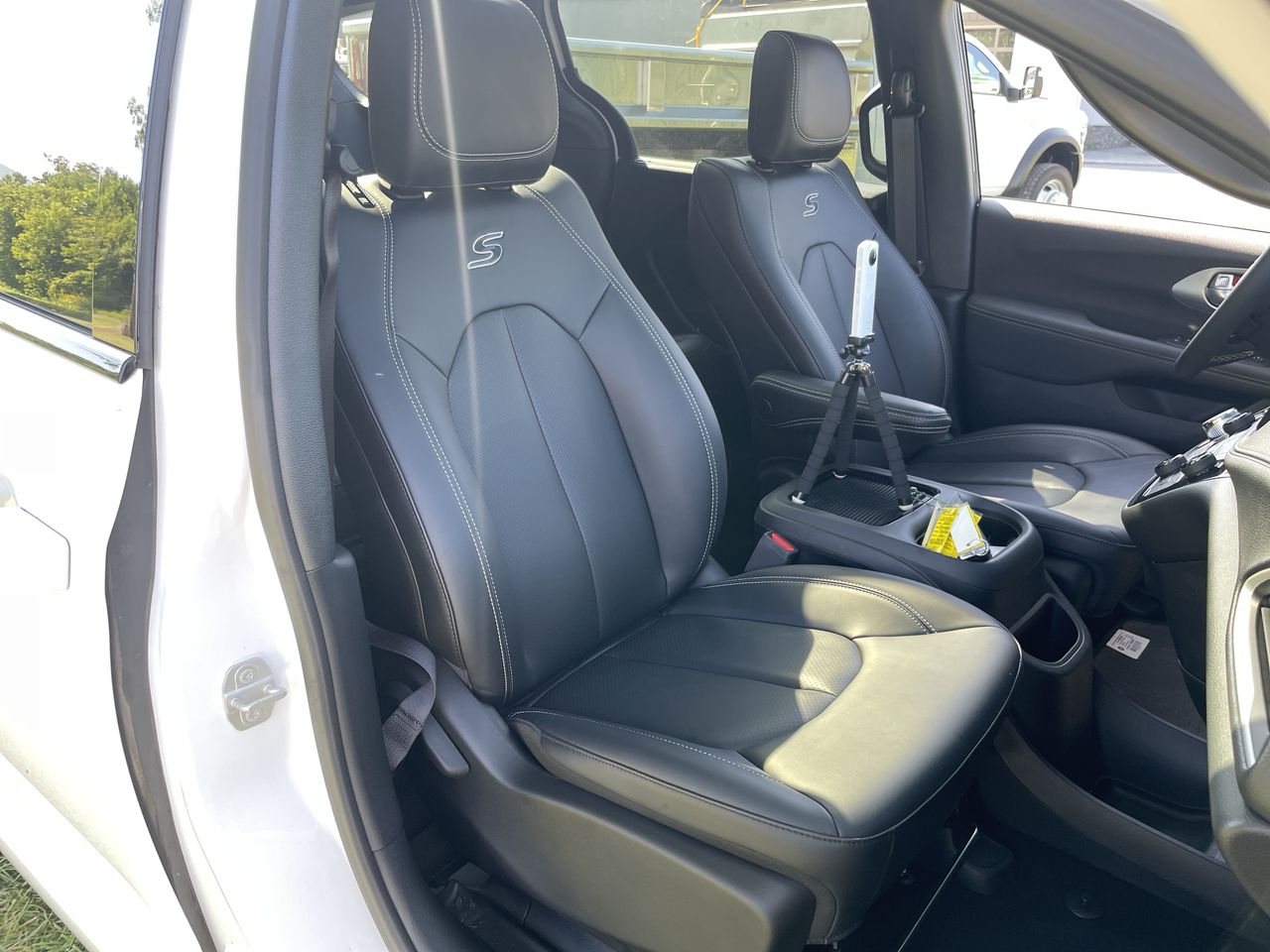 2024 Chrysler Pacifica Touring L - Photo 41