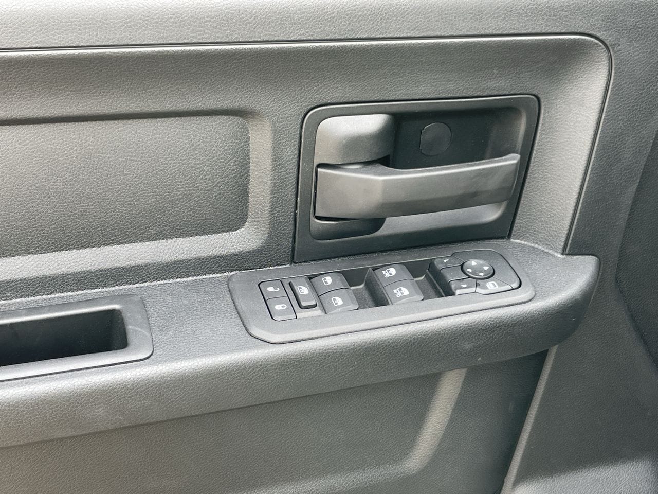 2026 RAM 2500 Tradesman - Photo 29