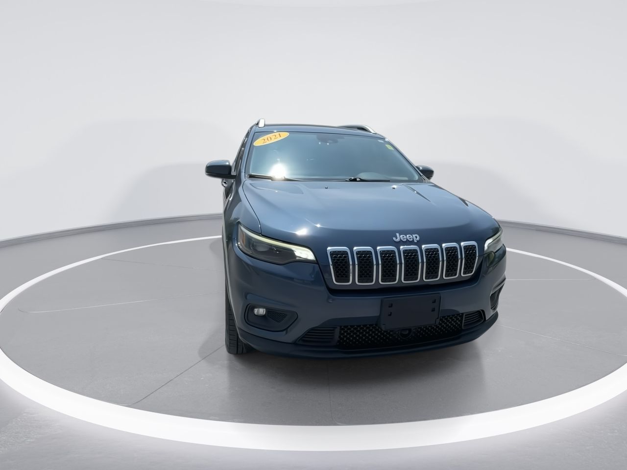 2021 Jeep Cherokee Latitude Lux photo 3