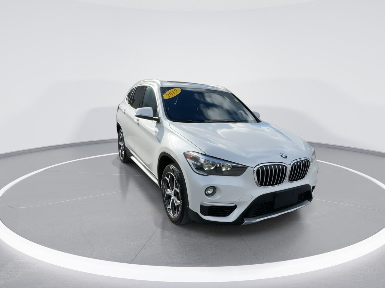2019 Bmw X1 XDrive28i photo 2