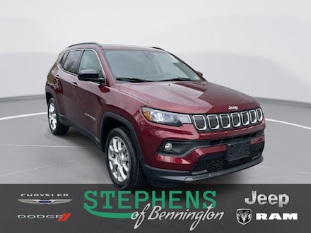 2022 Jeep Compass LATITUDE LUX SUV