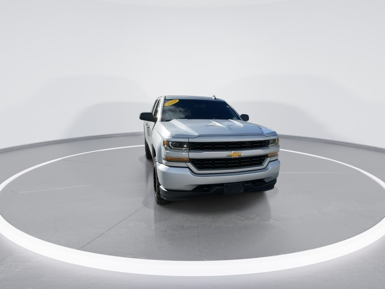 2018 Chevrolet Silverado 1500 Custom photo 4