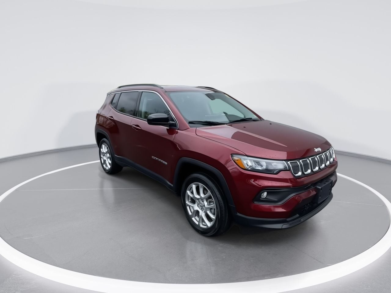 Used 2022 Jeep Compass Latitude Lux with VIN 3C4NJDFB4NT187093 for sale in Bennington, VT