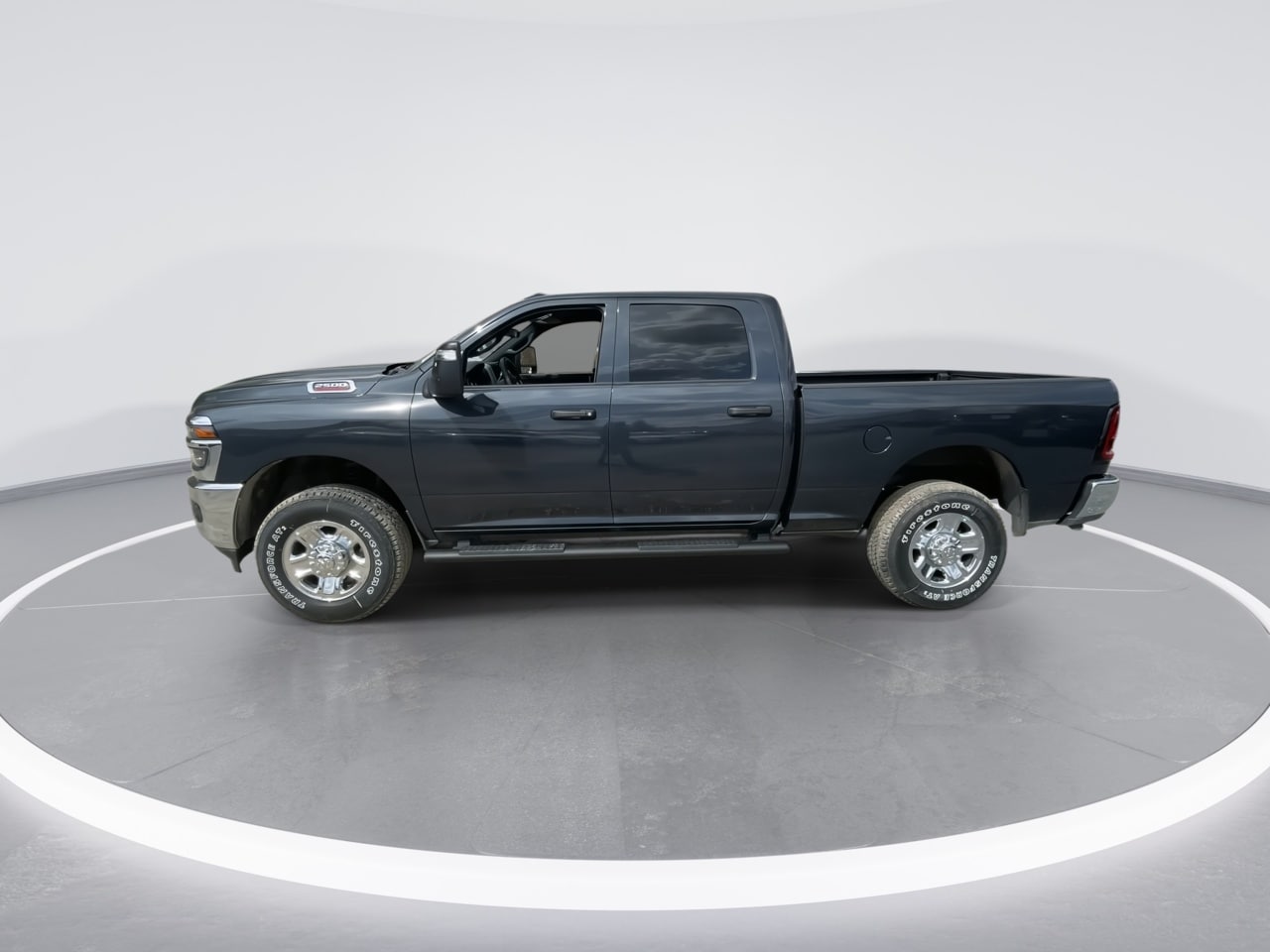 2026 RAM 2500 Tradesman - Photo 10