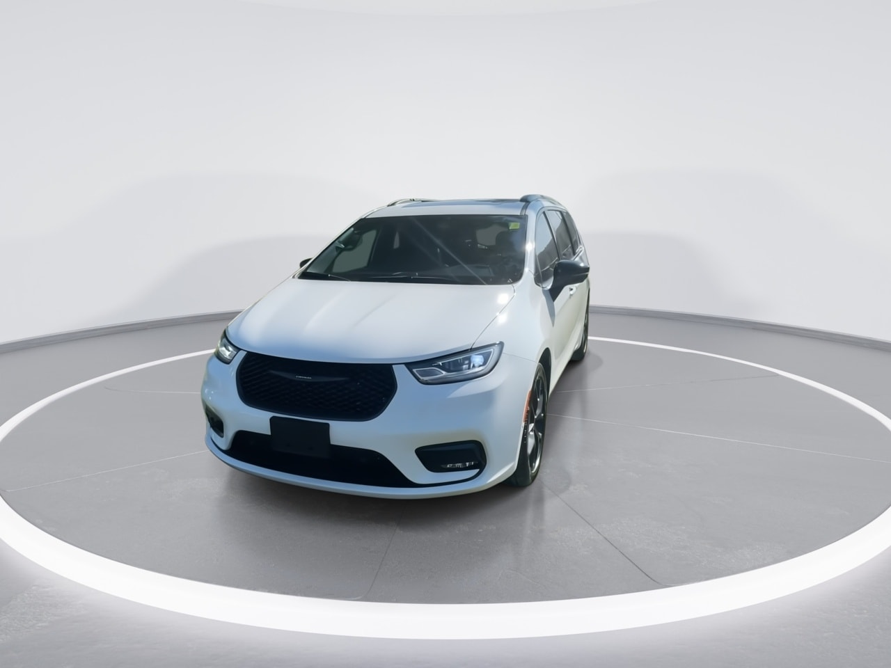 2024 Chrysler Pacifica Touring L - Photo 6