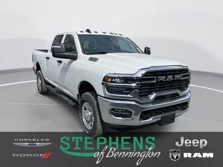 2026 Ram 2500 TRADESMAN CREW CAB 4X4 6'4 BOX Pickup