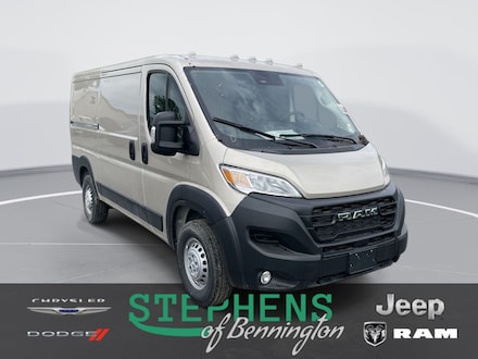 2025 Ram ProMaster PROMASTER 2500 TRADESMAN CARGO VAN LOW ROOF 136' W Cargo Van