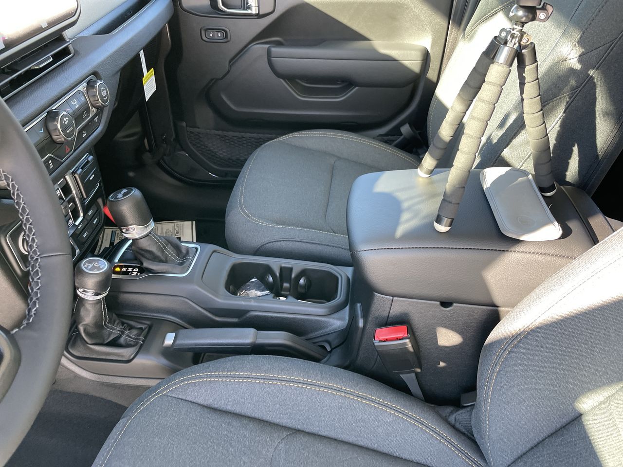 2026 Jeep Wrangler 4-Door Willys - Photo 20