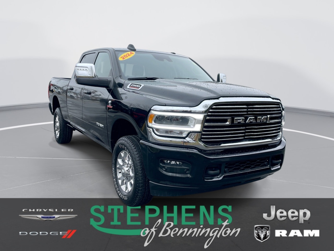2024 RAM 2500 Laramie Crew Cab 4WD