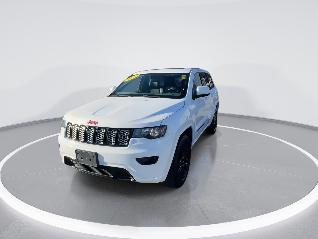 2019 Jeep Grand Cherokee Altitude photo 4