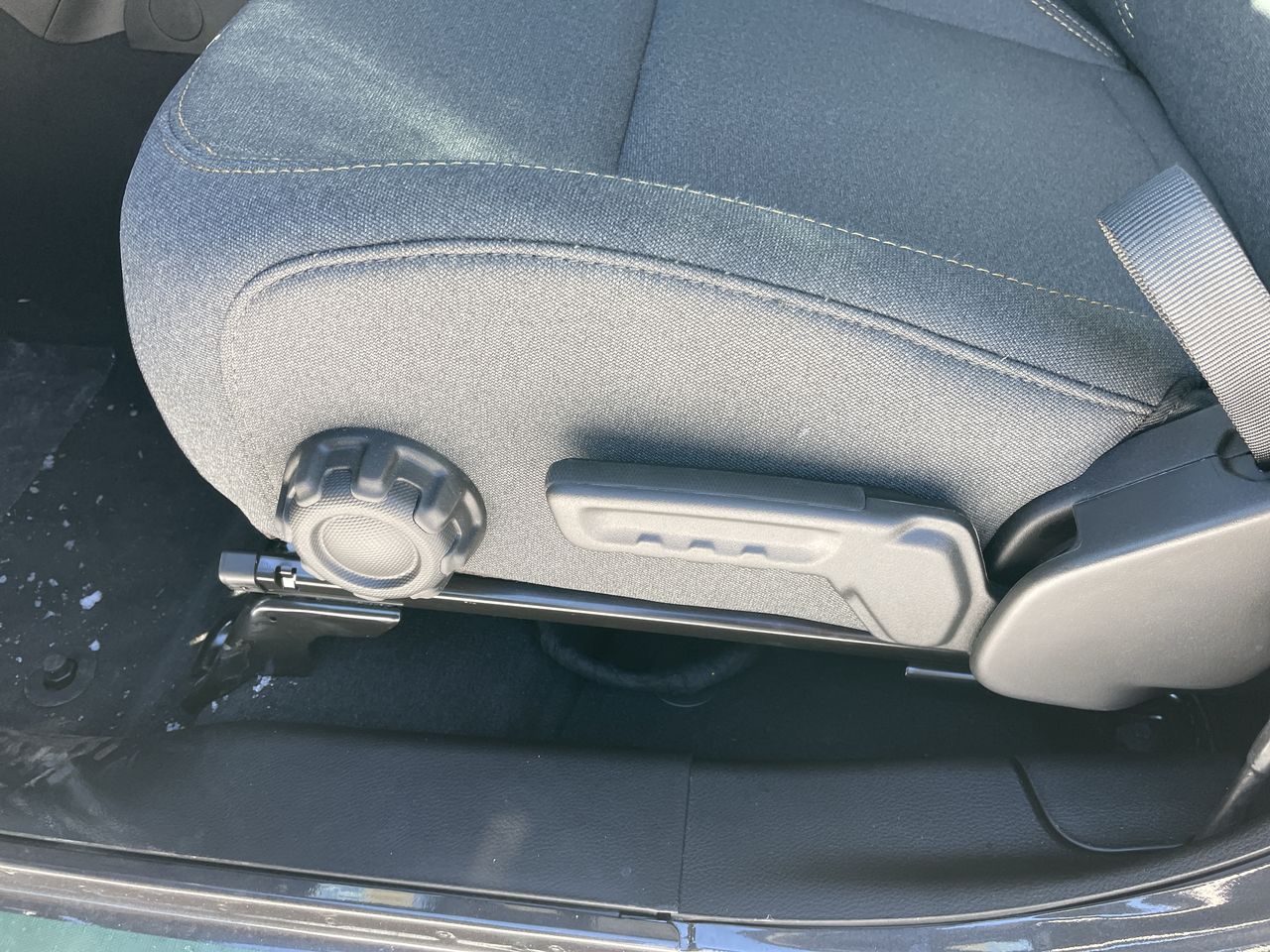 2026 Jeep Wrangler 4-Door Willys - Photo 12