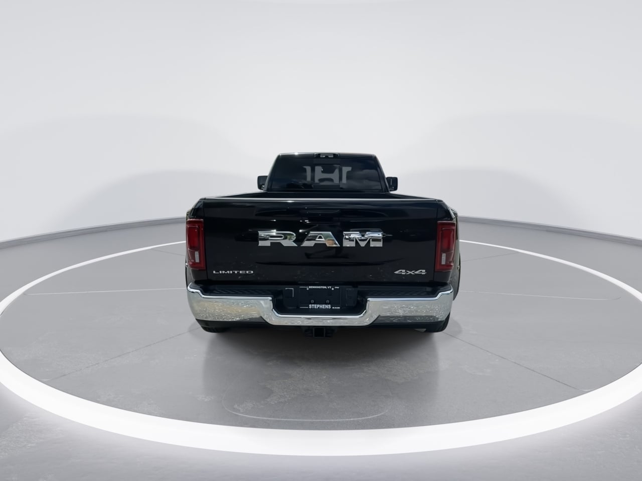 2026 RAM 3500 Limited - Photo 8
