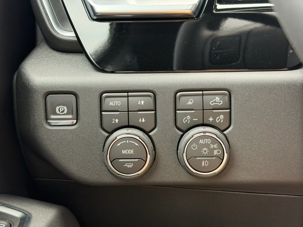 2026 Chevrolet Silverado 2500 HD LTZ - Photo 12