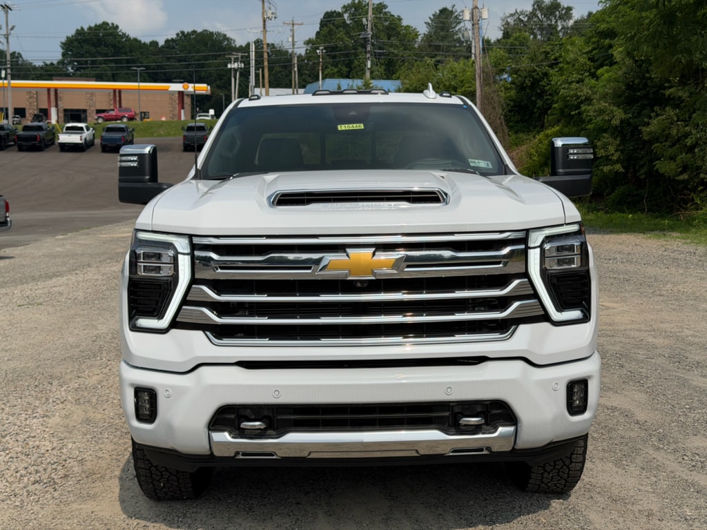 2026 Chevrolet Silverado 2500 HD High Country - Photo 3