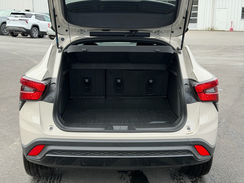 2026 Chevrolet Trax RS - Photo 7