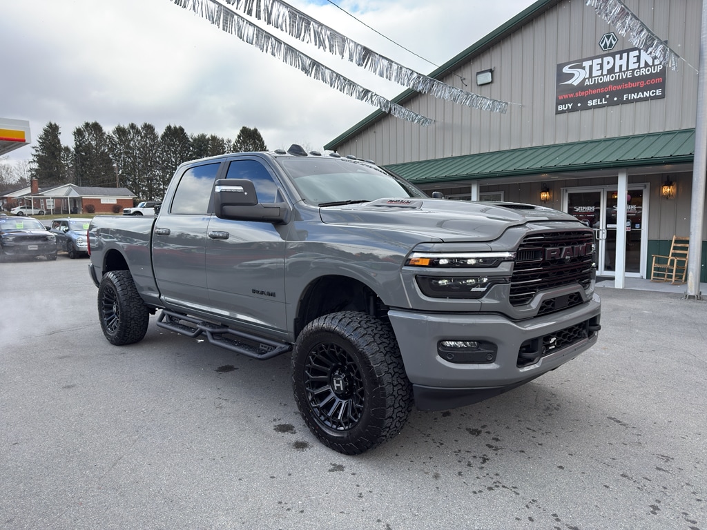 2025 RAM Ram 2500 Pickup Laramie's photo