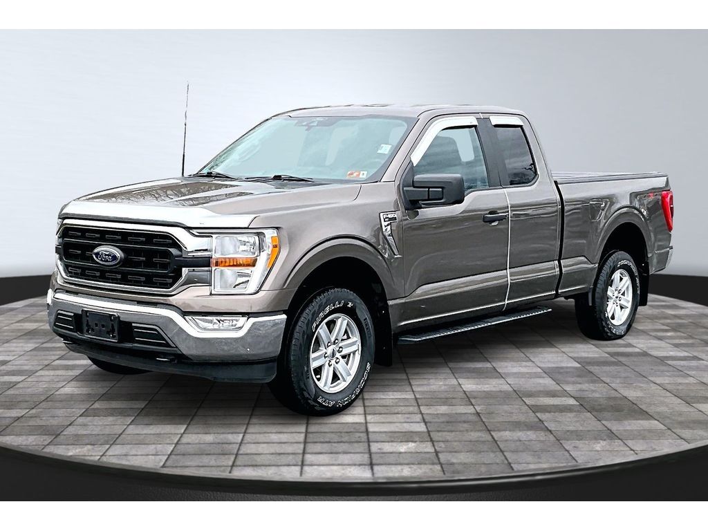 2021 Ford F-150 XLT's photo