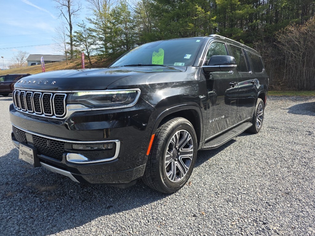 Used 2024 Jeep Wagoneer L Series II