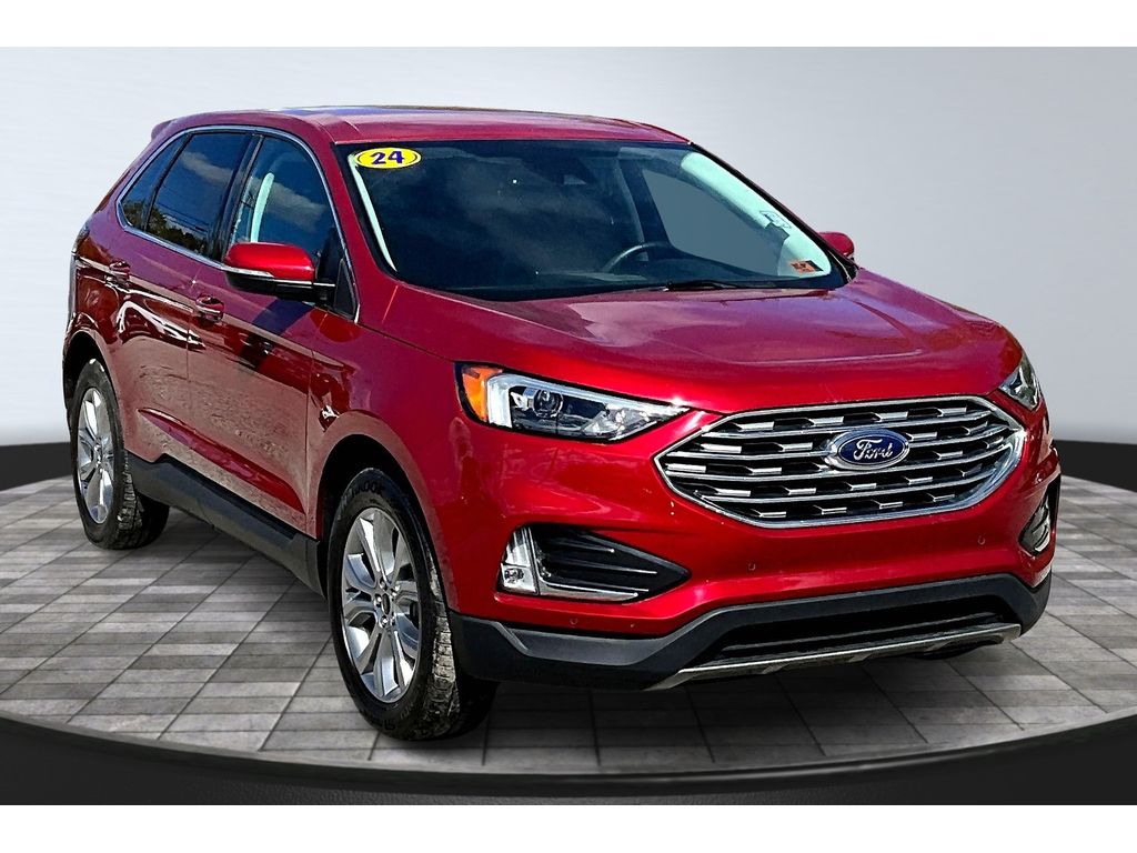 2024 Ford Edge Titanium photo 2