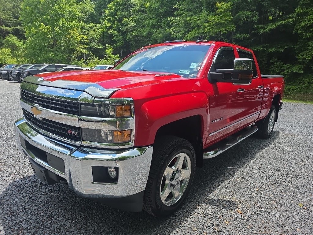 2015 Chevrolet Silverado HD LTZ 4WD Crew Cab Standard Box's photo