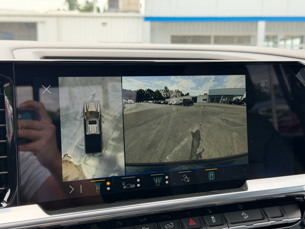 2026 Chevrolet Silverado 2500 HD LTZ - Photo 10