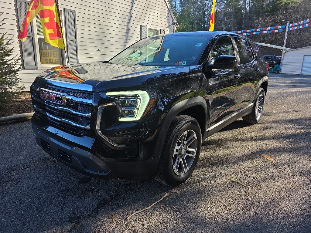 2025 GMC Terrain Elevation's photo