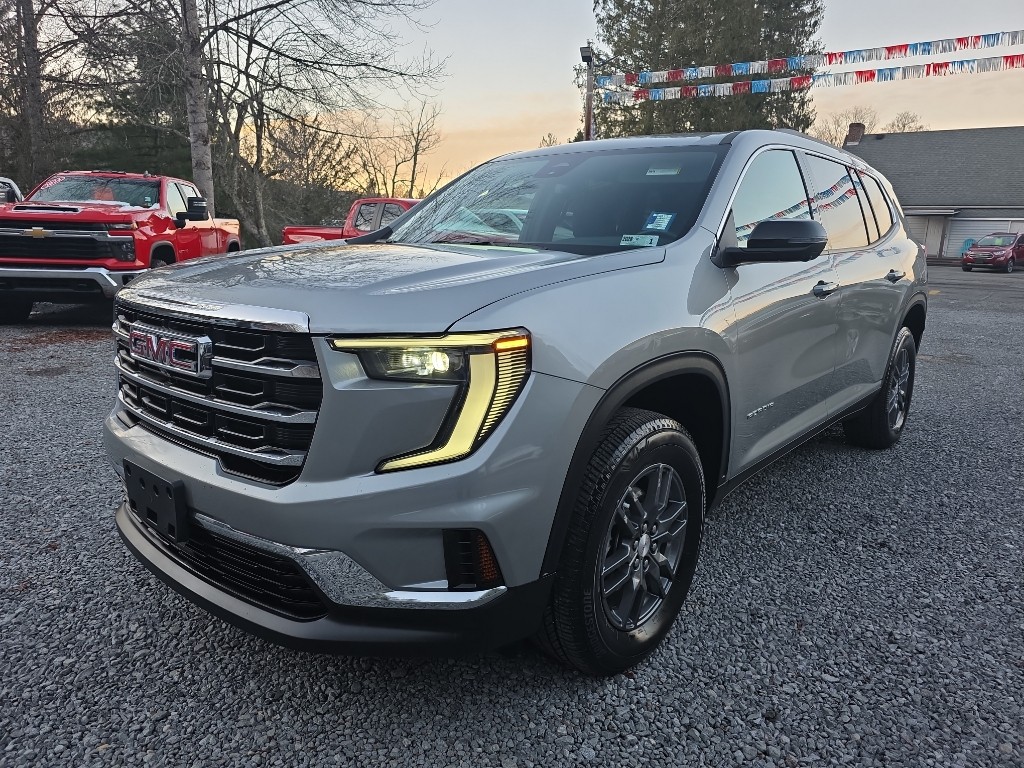 2025 GMC Acadia Elevation's photo