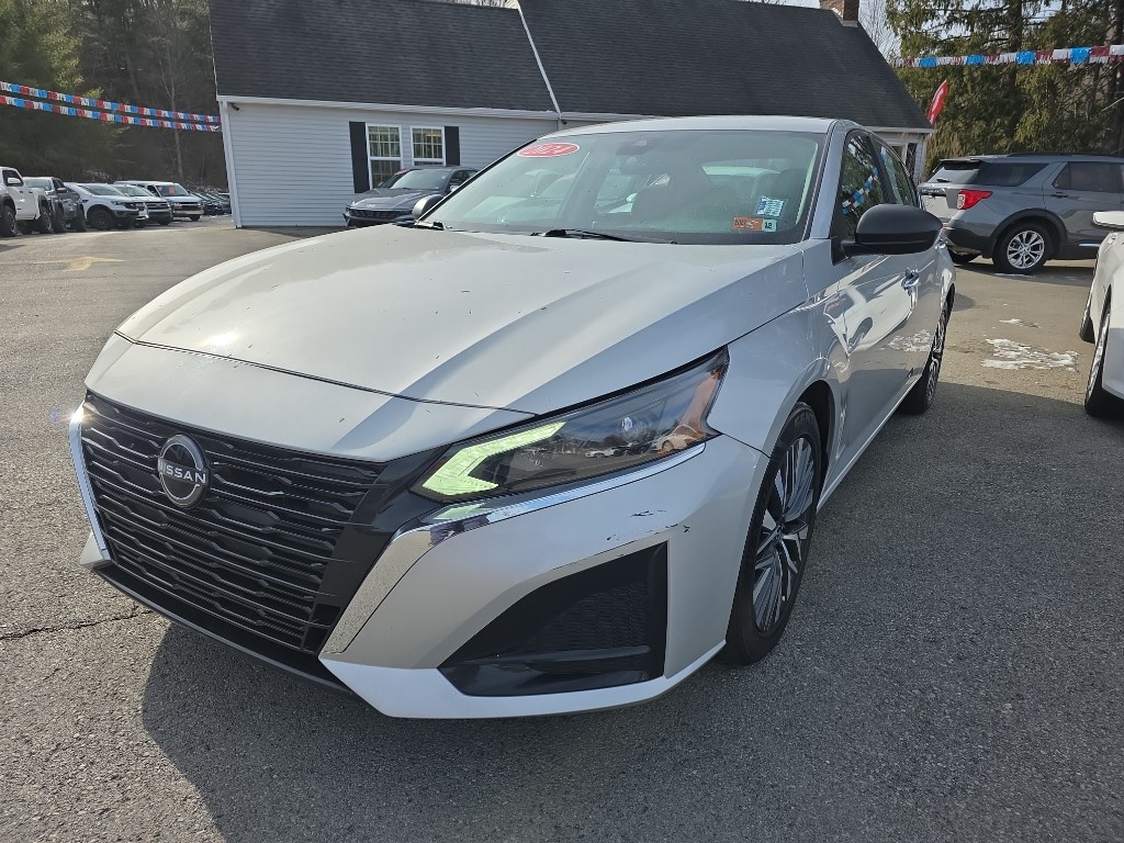 2024 Nissan Altima SV