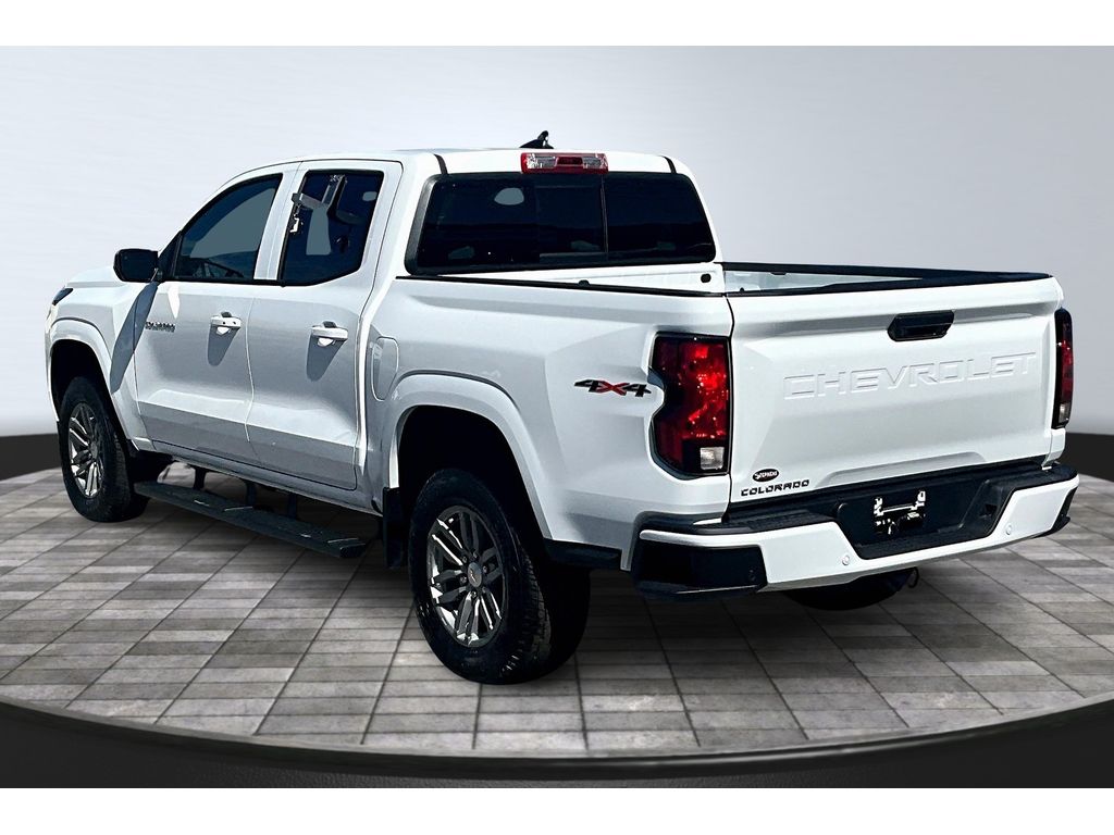 2026 Chevrolet Colorado LT photo 3