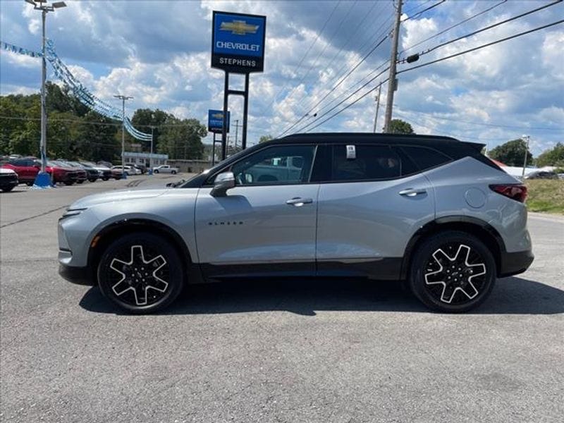 Used 2023 Chevrolet Blazer RS with VIN 3GNKBKRS4PS125712 for sale in Oak Hill, WV