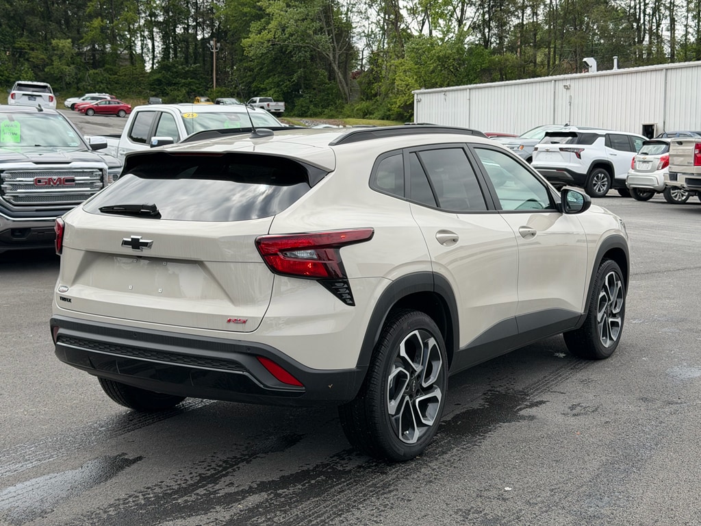 2026 Chevrolet Trax RS - Photo 6