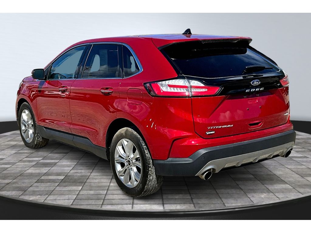 2024 Ford Edge Titanium photo 3