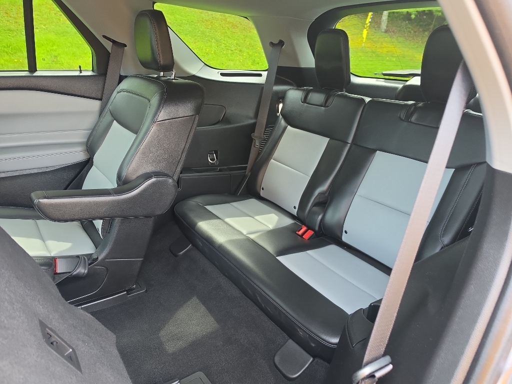 2024 Ford Explorer XLT - Photo 13