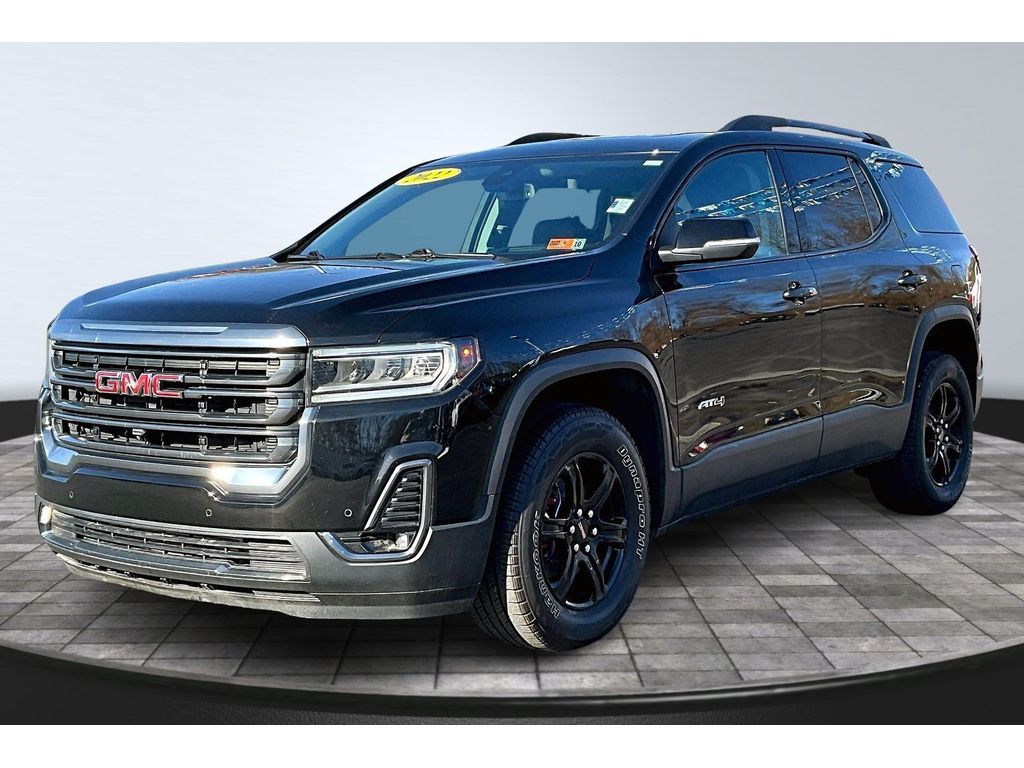 2022 GMC Acadia AT4's photo