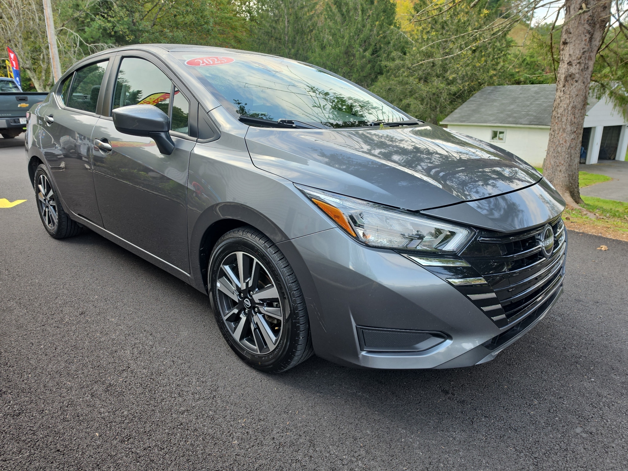 Used 2025 Nissan Versa Sedan SV with VIN 3N1CN8EV0SL841097 for sale in Oak Hill, WV