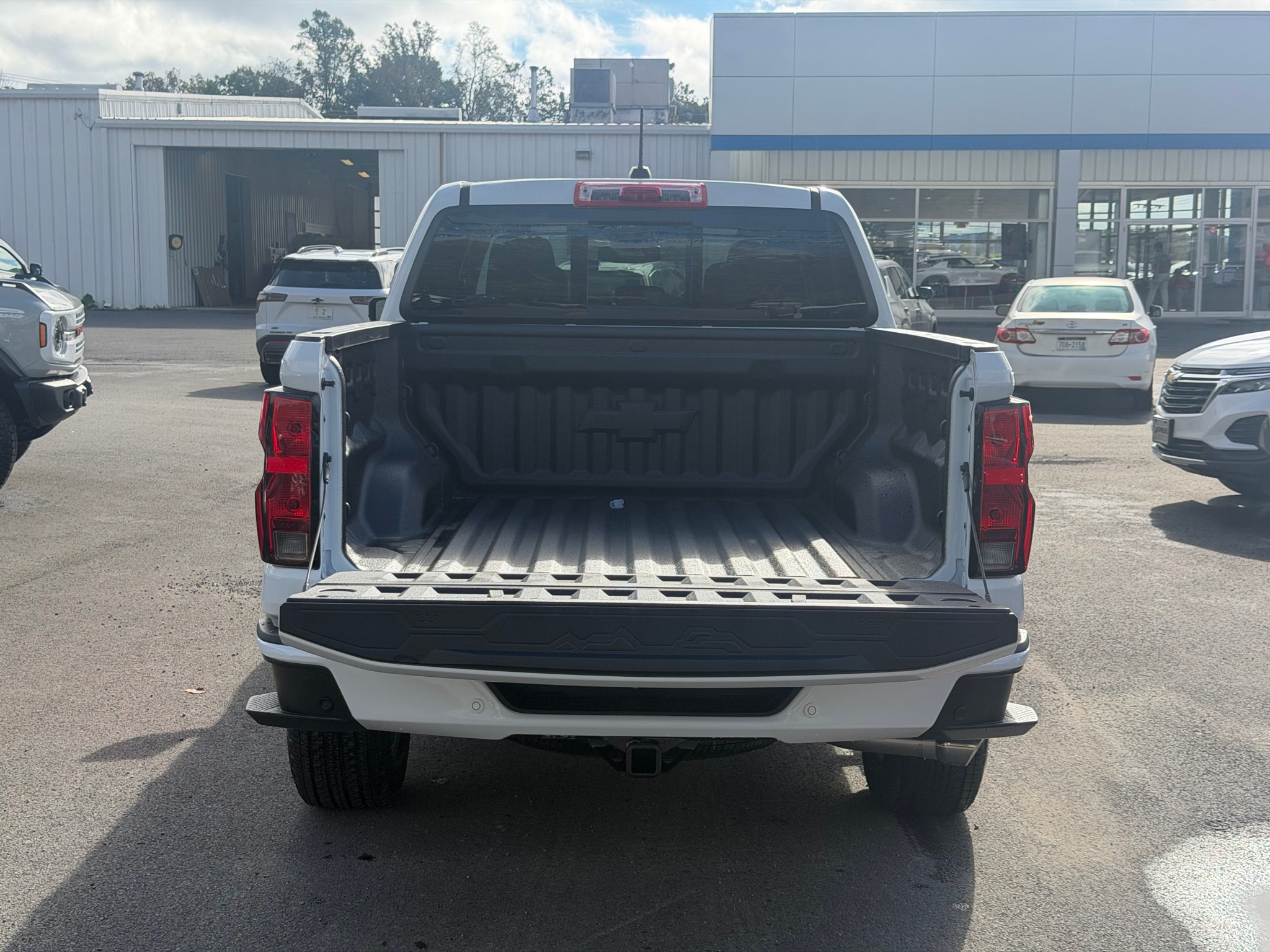 2026 Chevrolet Colorado LT - Photo 7