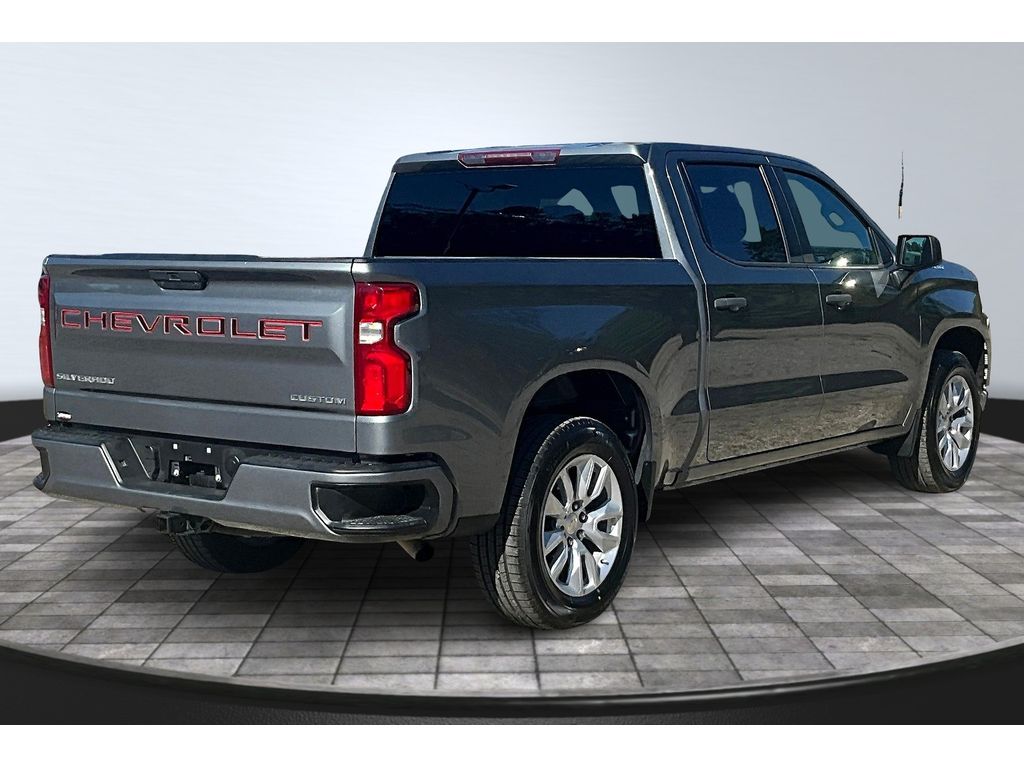 2021 Chevrolet Silverado 1500 Custom photo 4