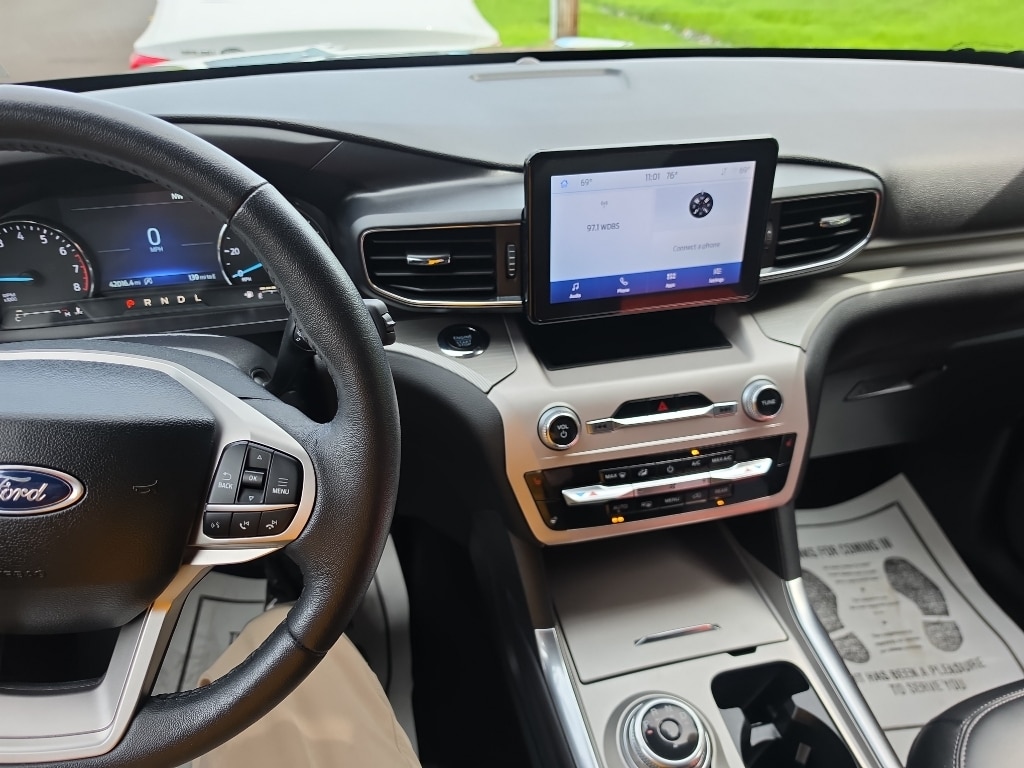 2024 Ford Explorer XLT - Photo 19