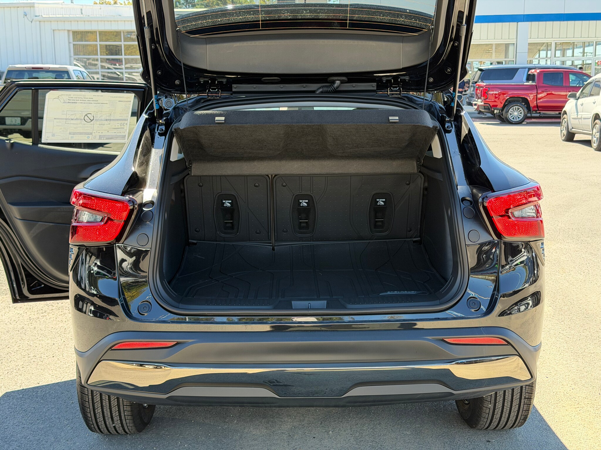 2026 Chevrolet Trax Activ - Photo 8
