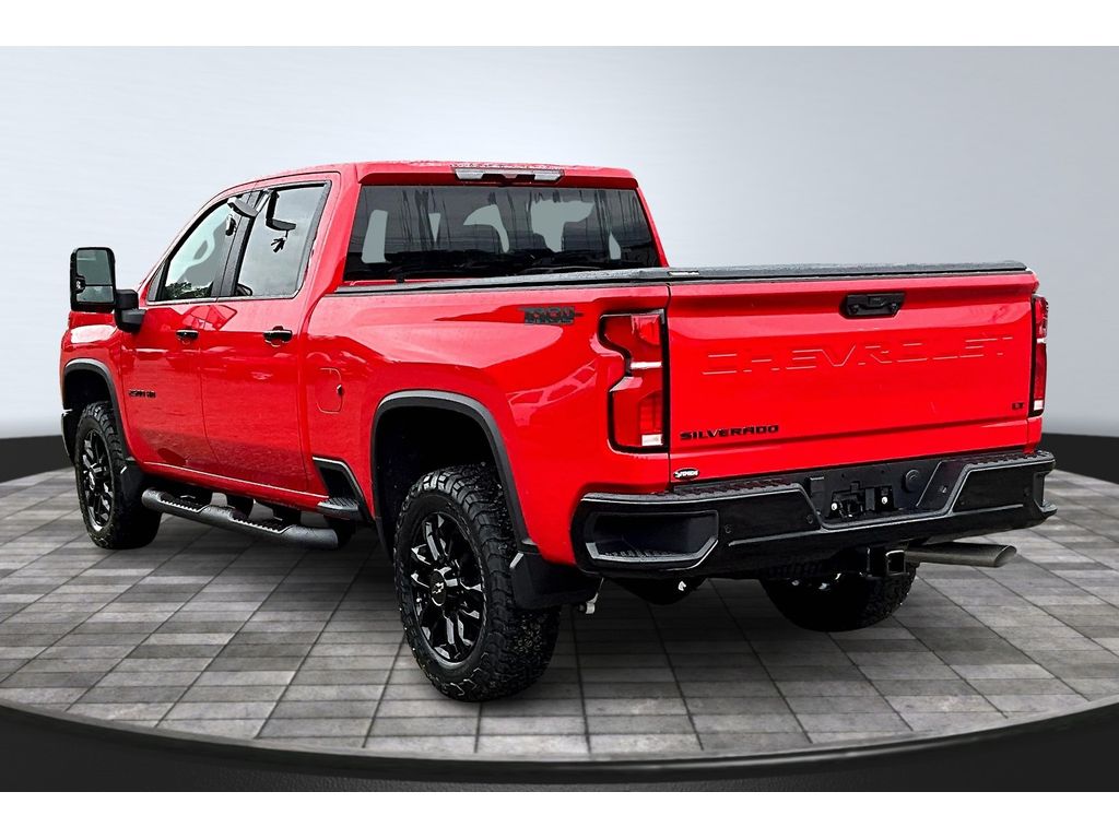 2026 Chevrolet Silverado 2500HD LT photo 3