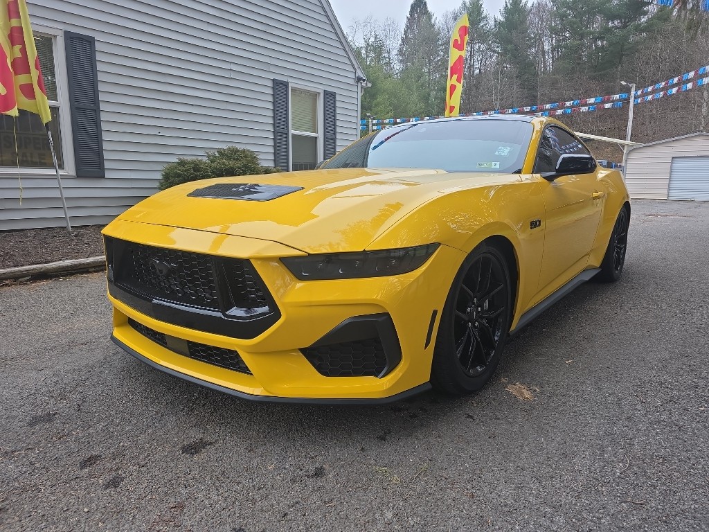 2024 Ford Mustang GT's photo