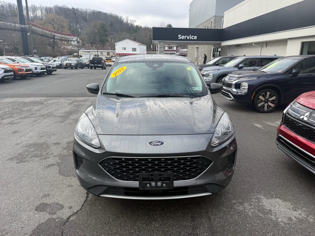 Used 2022 Ford Escape SE SUV