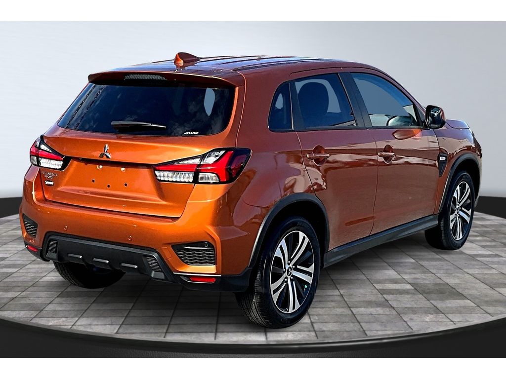2025 Mitsubishi Outlander Sport ES photo 4