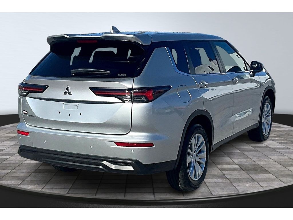 New 2025 Mitsubishi Outlander ES SUV