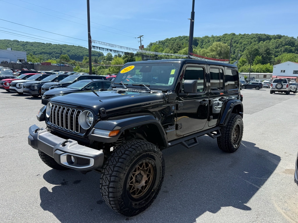 2025 Jeep Wrangler 4xe Sahara 4XE's photo