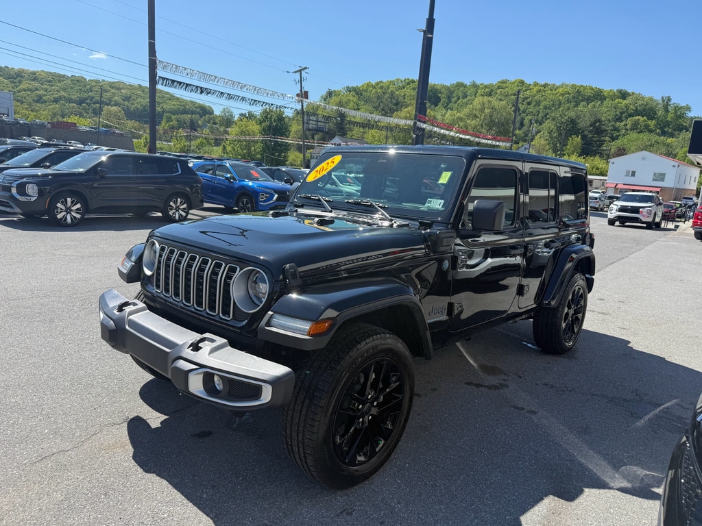 2025 Jeep Wrangler 4xe Sahara 4XE's photo