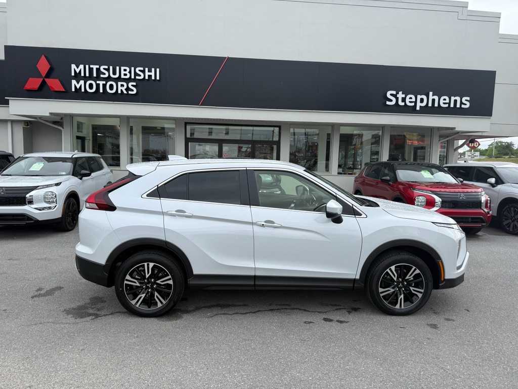 2026 Mitsubishi Eclipse Cross SE S-AWC's photo