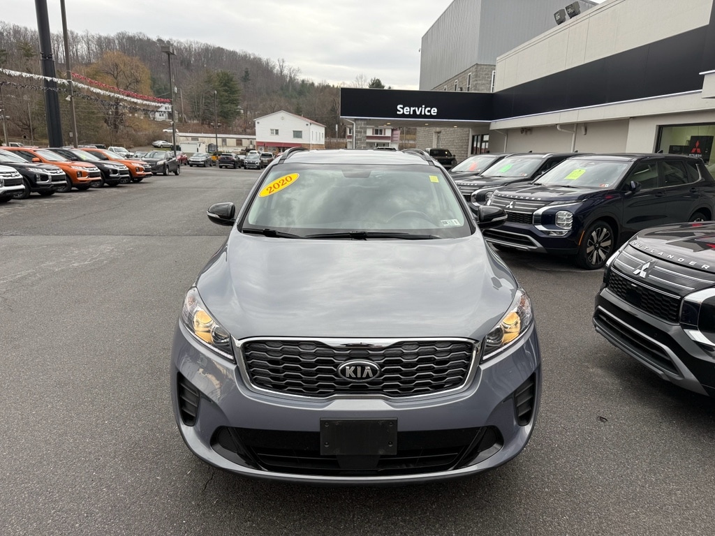 2020 Kia Sorento S's photo